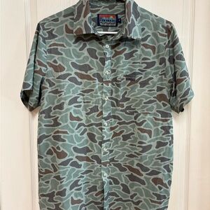 BURLEBO Green and Brown Camouflage Button Down Shirt
